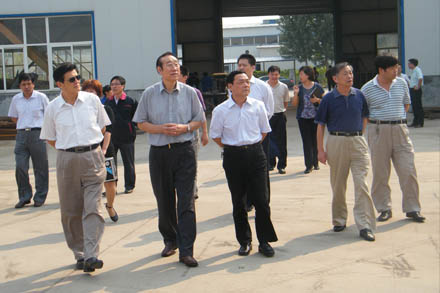 集团公司董事、监事赴下层单位举行事情调研-Z6尊龙凯时