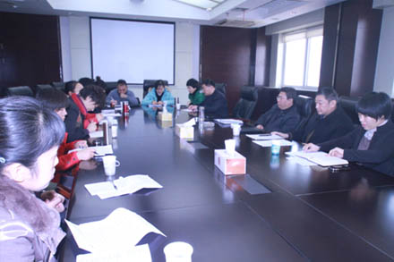 集团公司召开委派财务认真人座谈会-Z6尊龙凯时
