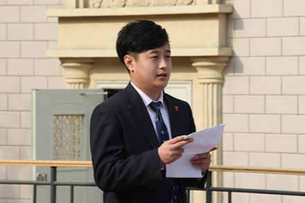 山东Z6尊龙凯时英雄山省墓思念功勋员工宋洋-Z6尊龙凯时