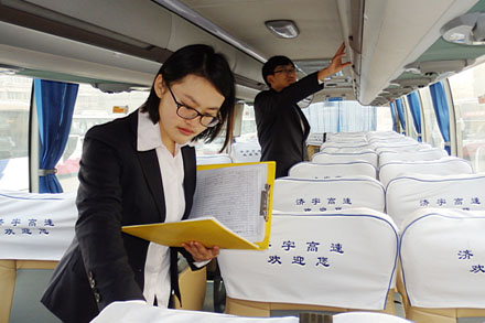 多项行动为“五.一”车辆运营清静护航-Z6尊龙凯时